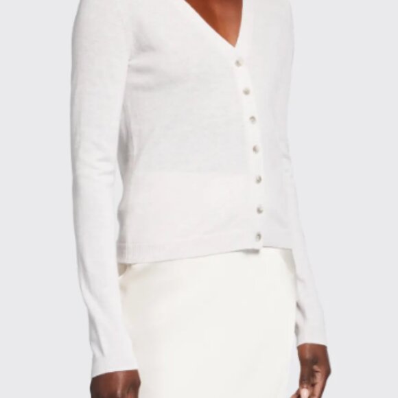 Banana Republic Women's White Sweater Medium’ - Picture 2 of 10